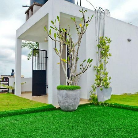 Furnished Apartment At Colombo Suburbs Nawala راجاجيريا المظهر الخارجي الصورة