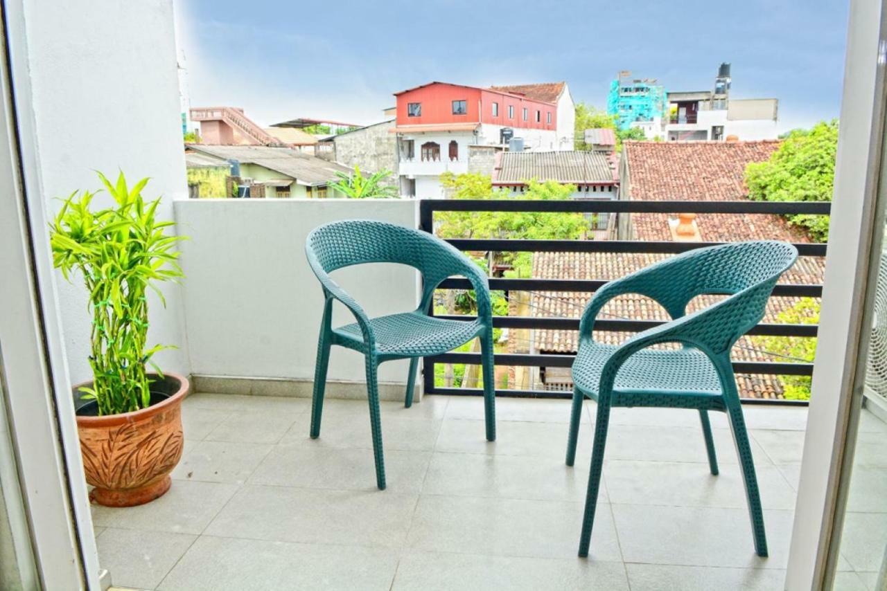 Furnished Apartment At Colombo Suburbs Nawala راجاجيريا المظهر الخارجي الصورة
