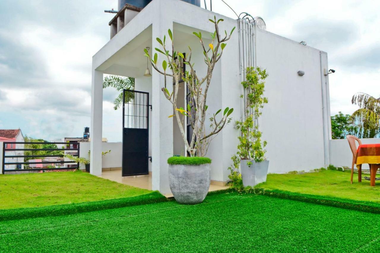 Furnished Apartment At Colombo Suburbs Nawala راجاجيريا المظهر الخارجي الصورة